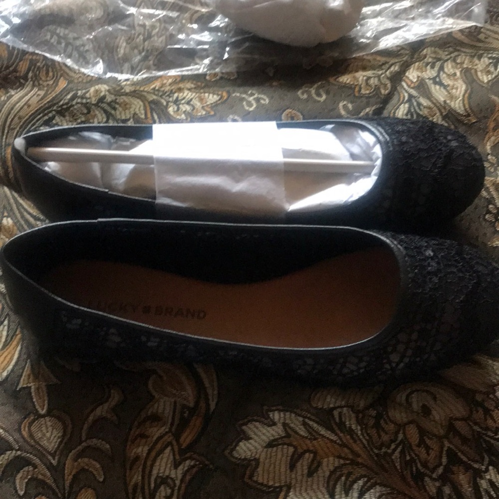 Lucky Shoes new
